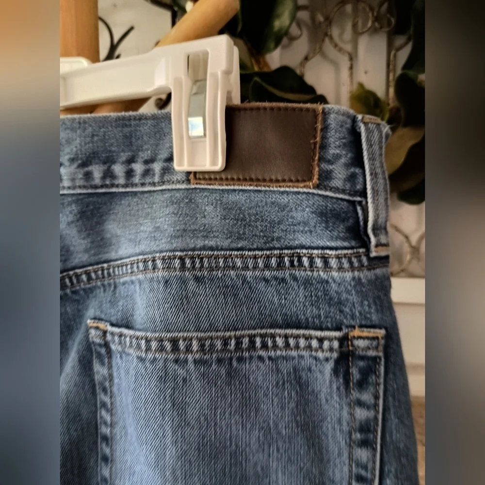 J Crew “The Sullivan” Straight Fit Jeans Men’s Size 32 x 30 Medium Wash Denim
